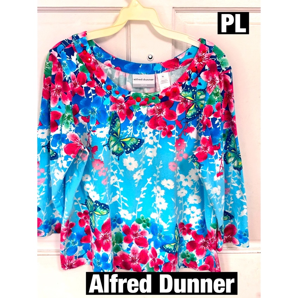 Alfred Dunner Cotton Blend Floral Top with Red Faceted Beaded Neckline PL